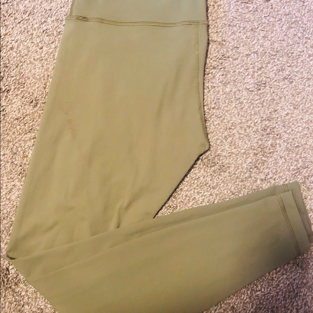 NEW Lululemon Wunder Under Tights Size 8 Green